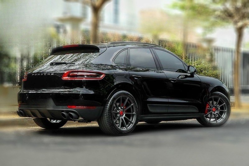Porsche Macan 婚禮禮車照片